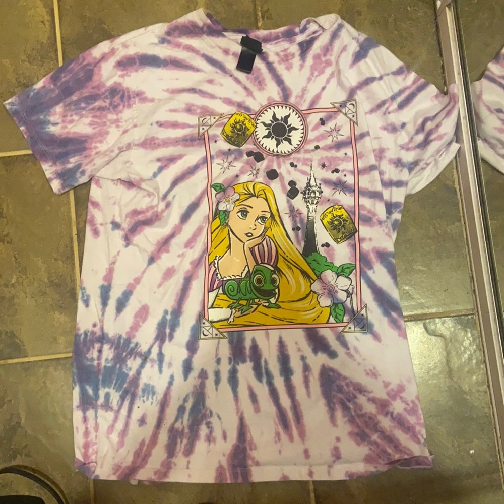 Disney Rapunzel oversized shirt 1x